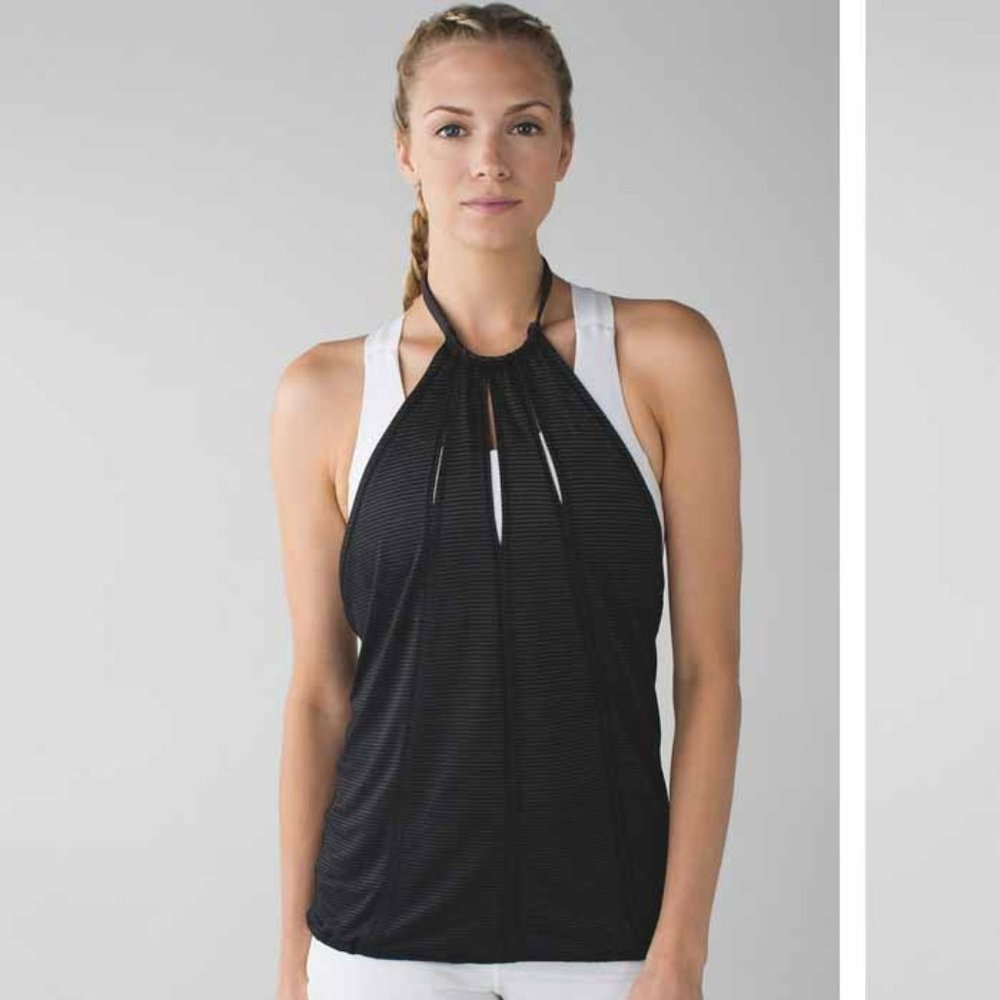 Lululemon Women 4 Itty Bitty Mesh Halter